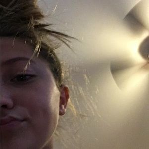 Meet your Posher, Ivy